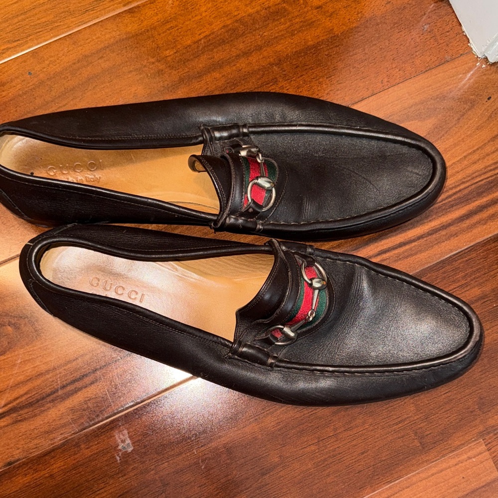 Gucci Black Leather Horsebit Loafers with Red-Green Web - Picture 3 of 11